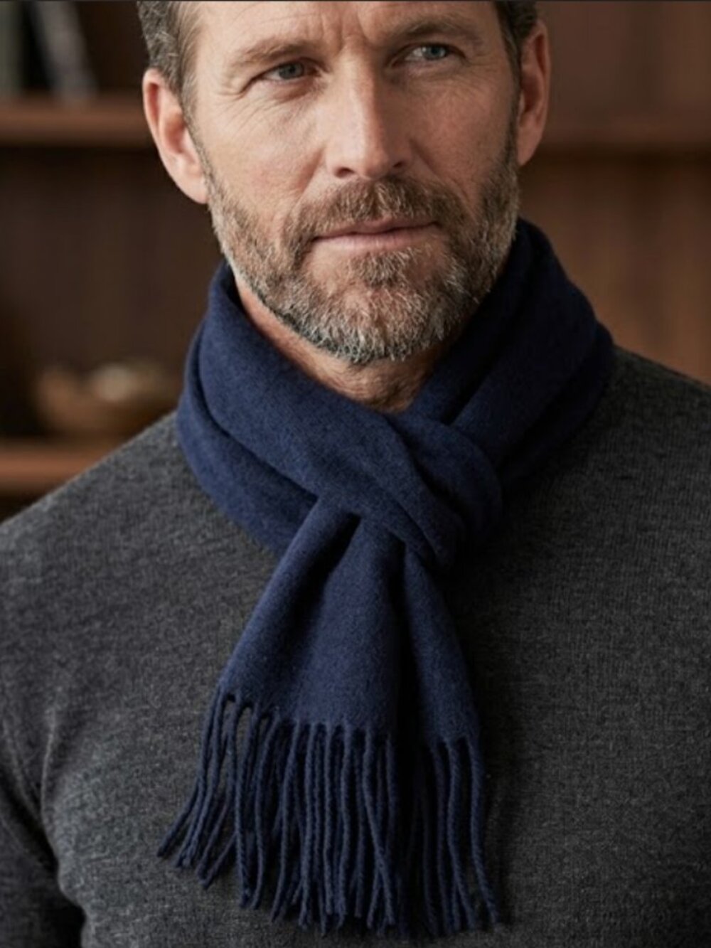 Italian Woolen Treasures 100% Wool Scarf Navy Blue Made in Italy NWT